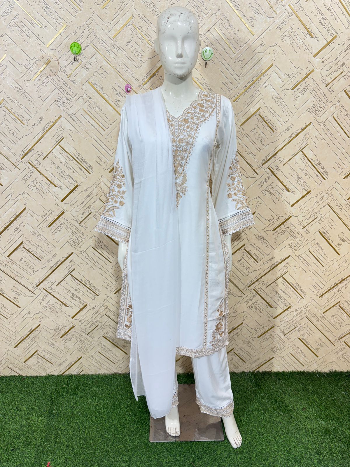 ebroidery kurti